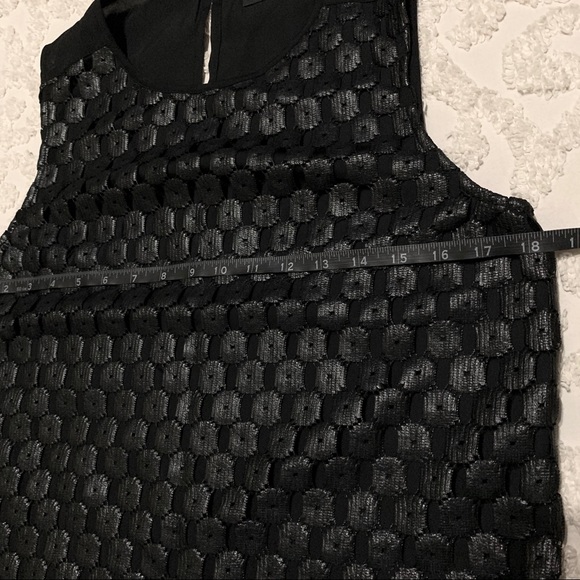 Faux Leather Crochet look top small - Picture 3 of 8